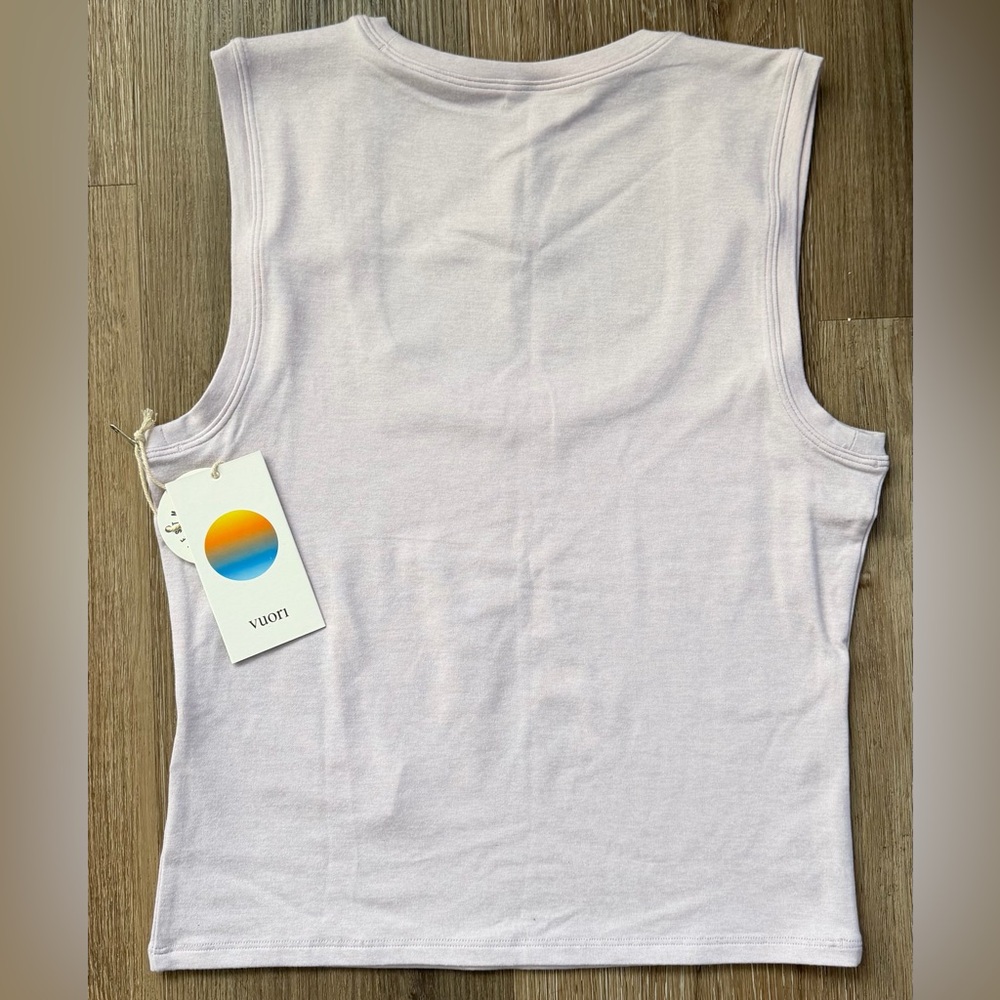 Vuori Women’s Halo Essential Scoop Tank Lilac Breeze Heather Sz Small VW1212 NWT - Picture 2 of 5